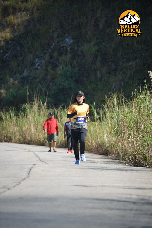 Race photo from Kelud Vertical Challenge 2024