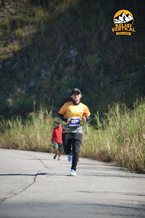 Race photo from Kelud Vertical Challenge 2024