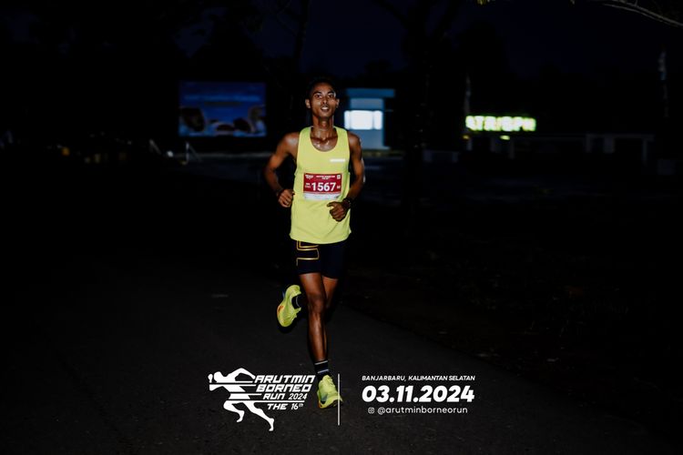 Race photo from Arutmin Borneo Run 2024