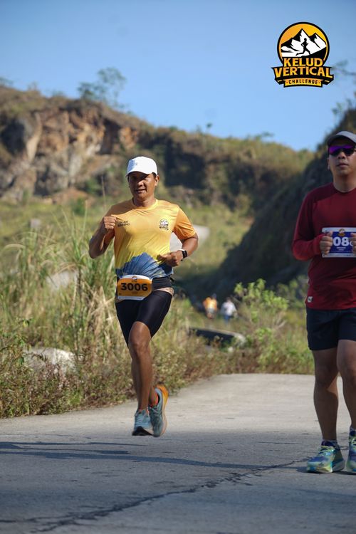 Race photo from Kelud Vertical Challenge 2024
