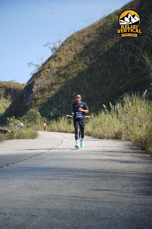 Race photo from Kelud Vertical Challenge 2024