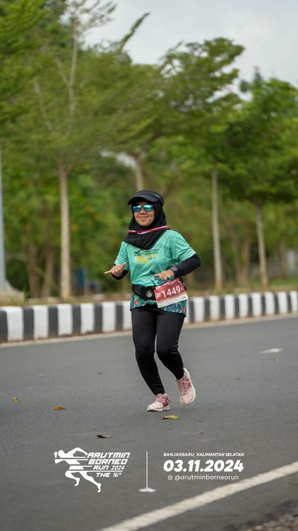 Race photo from Arutmin Borneo Run 2024