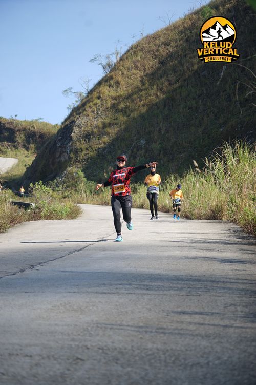 Race photo from Kelud Vertical Challenge 2024