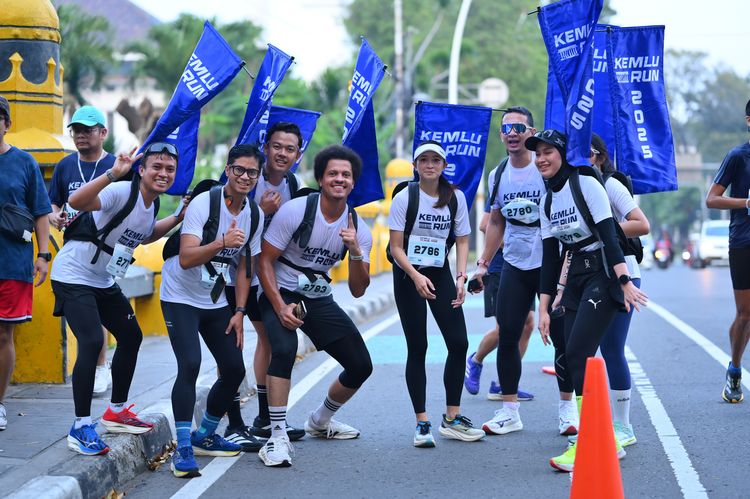 Race photo from KEMLU RUN 2025