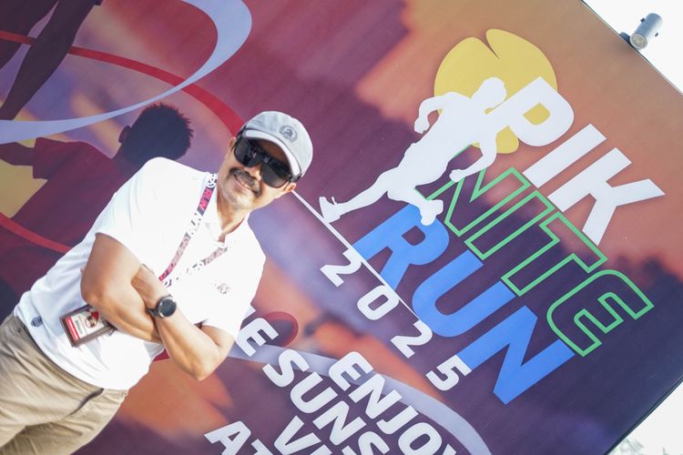 Race photo from PIK NITE RUN VIBES