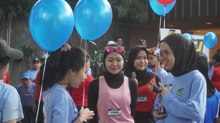 Race photo from Happy One Decade Unpad Runner