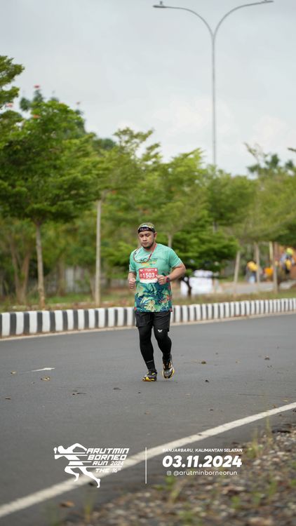 Race photo from Arutmin Borneo Run 2024