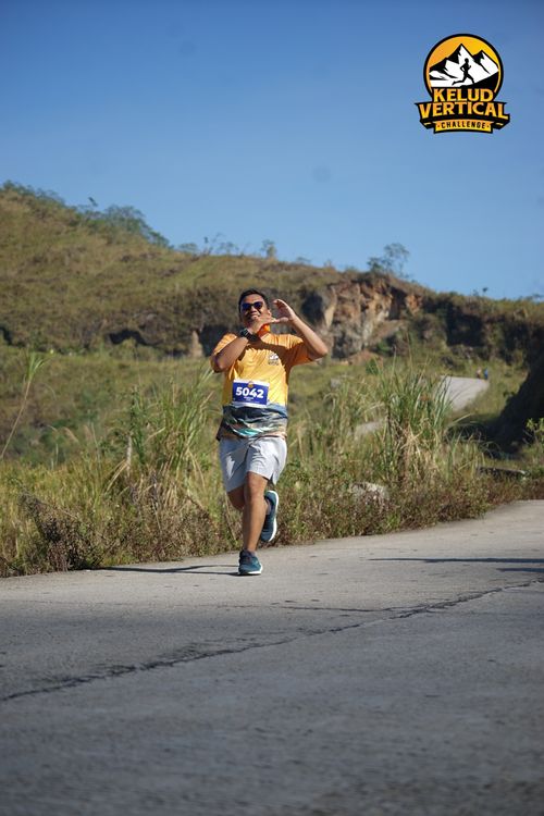 Race photo from Kelud Vertical Challenge 2024