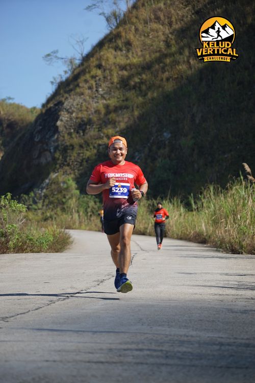 Race photo from Kelud Vertical Challenge 2024