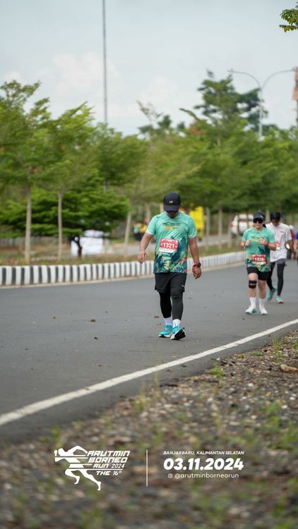Race photo from Arutmin Borneo Run 2024