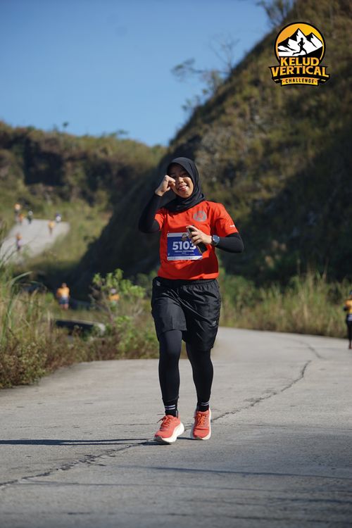 Race photo from Kelud Vertical Challenge 2024