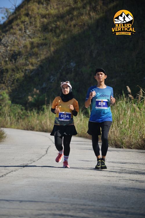 Race photo from Kelud Vertical Challenge 2024