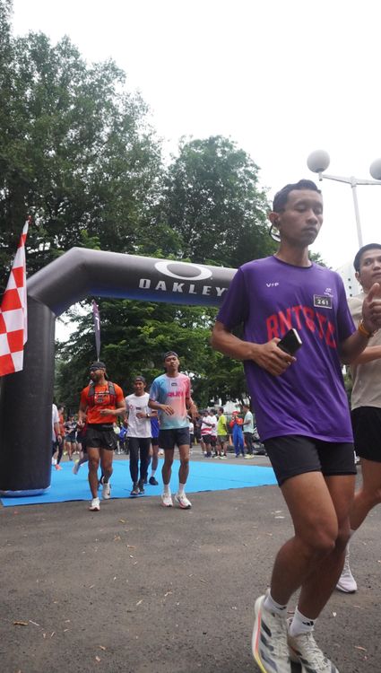Race photo from Buru Buru Sports Festival Last Sunday Run
