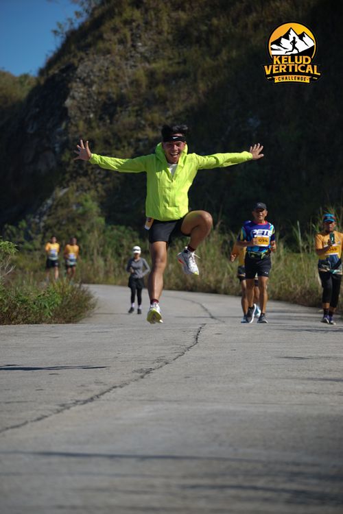 Race photo from Kelud Vertical Challenge 2024