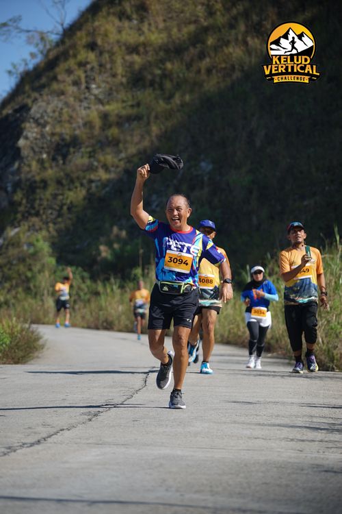 Race photo from Kelud Vertical Challenge 2024