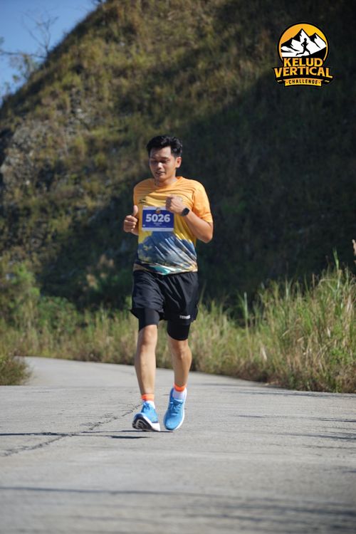Race photo from Kelud Vertical Challenge 2024