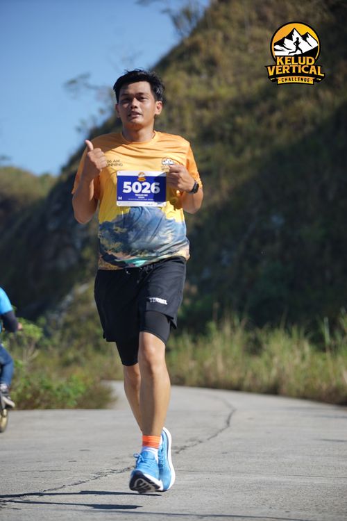 Race photo from Kelud Vertical Challenge 2024