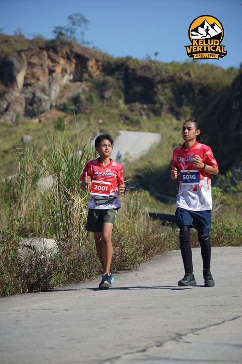 Race photo from Kelud Vertical Challenge 2024