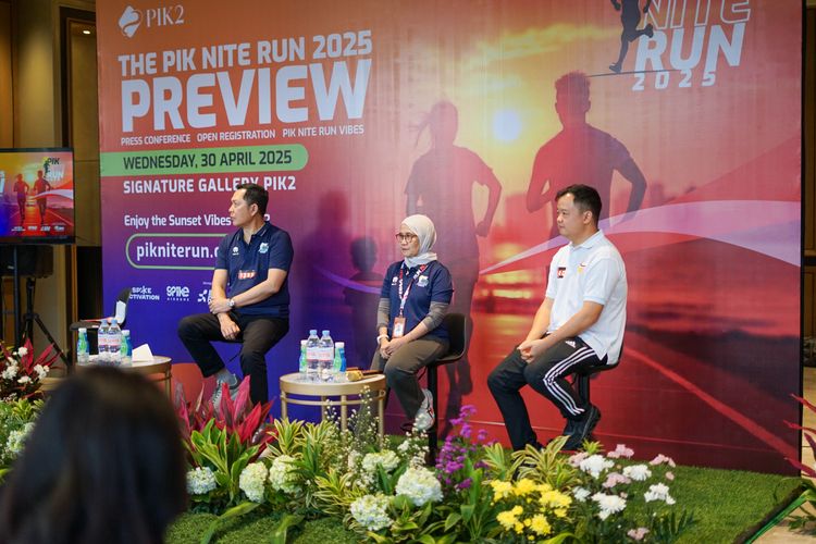 Race photo from PIK NITE RUN VIBES