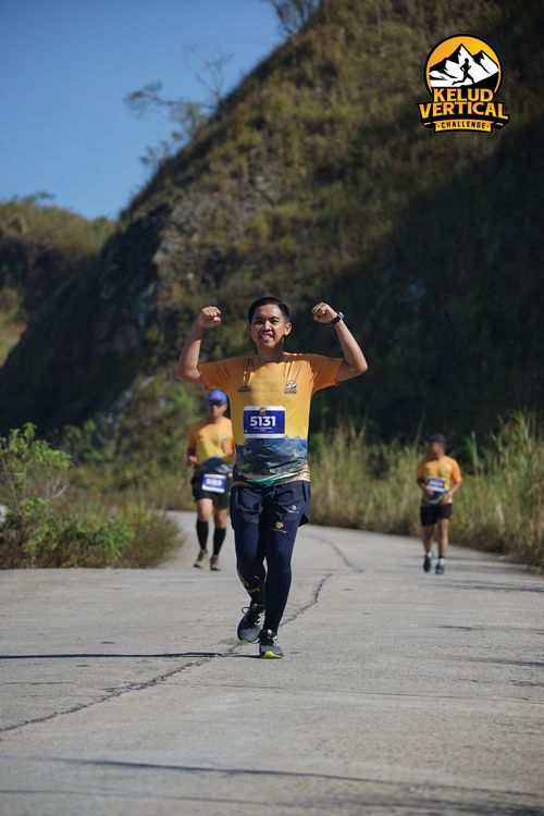Race photo from Kelud Vertical Challenge 2024