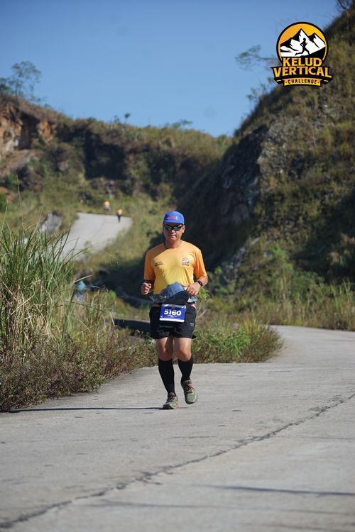 Race photo from Kelud Vertical Challenge 2024