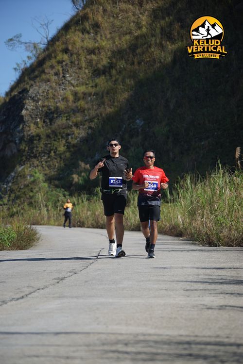 Race photo from Kelud Vertical Challenge 2024
