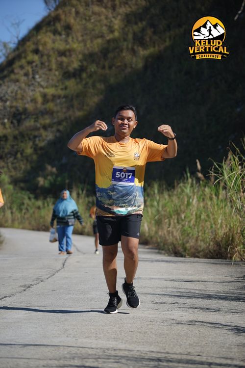 Race photo from Kelud Vertical Challenge 2024