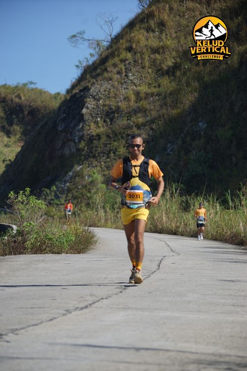 Race photo from Kelud Vertical Challenge 2024