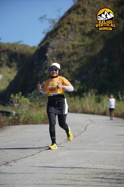 Race photo from Kelud Vertical Challenge 2024
