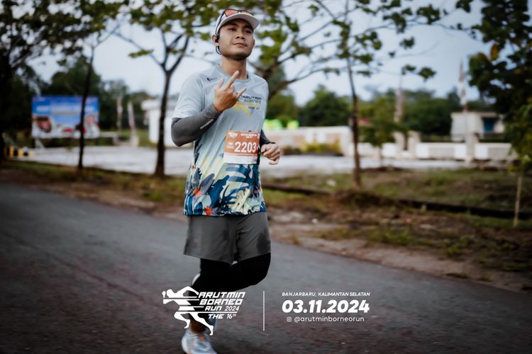 Race photo from Arutmin Borneo Run 2024