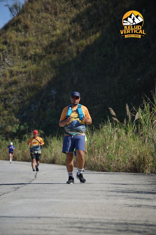Race photo from Kelud Vertical Challenge 2024
