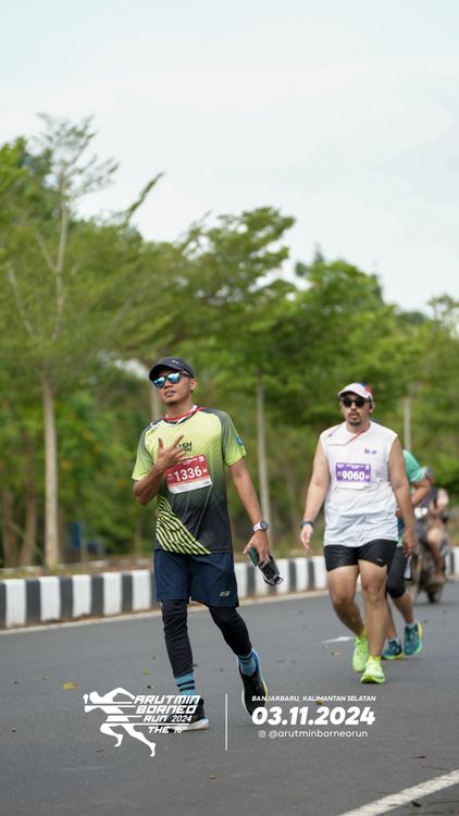 Race photo from Arutmin Borneo Run 2024