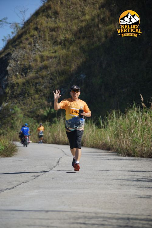 Race photo from Kelud Vertical Challenge 2024