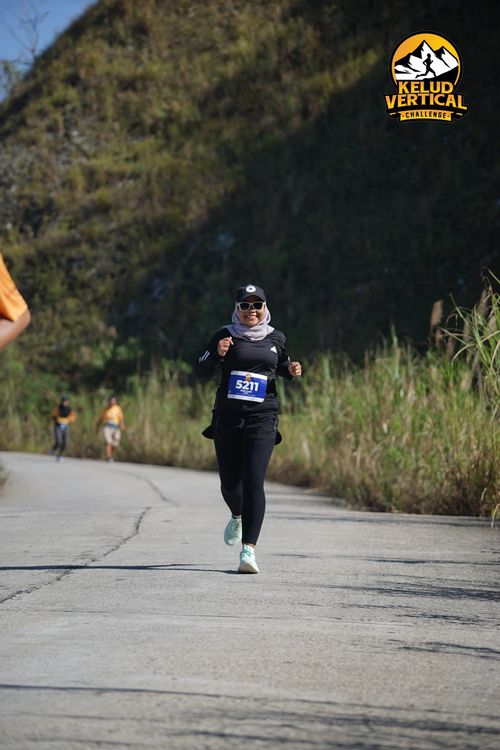 Race photo from Kelud Vertical Challenge 2024