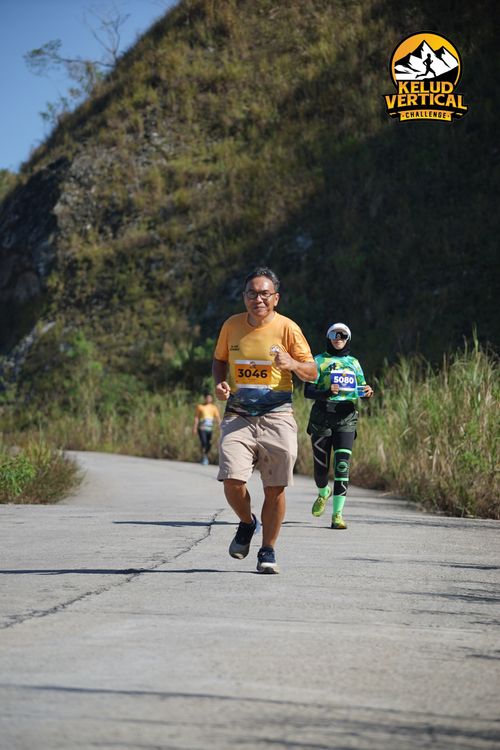 Race photo from Kelud Vertical Challenge 2024