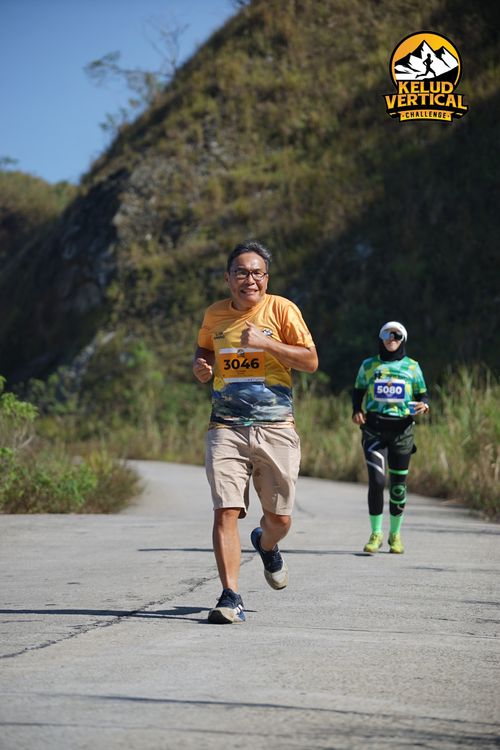 Race photo from Kelud Vertical Challenge 2024