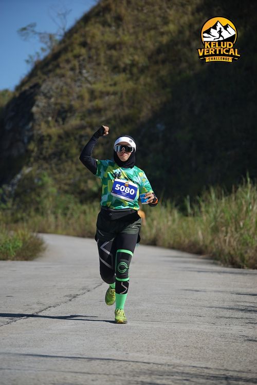 Race photo from Kelud Vertical Challenge 2024
