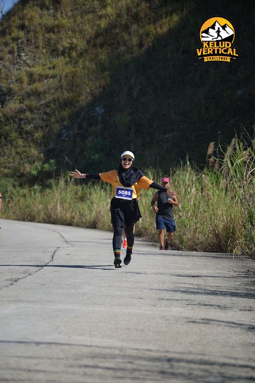 Race photo from Kelud Vertical Challenge 2024