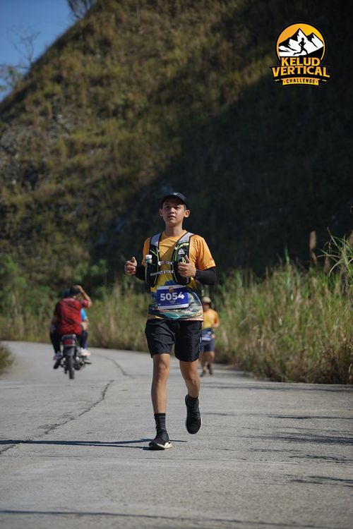 Race photo from Kelud Vertical Challenge 2024