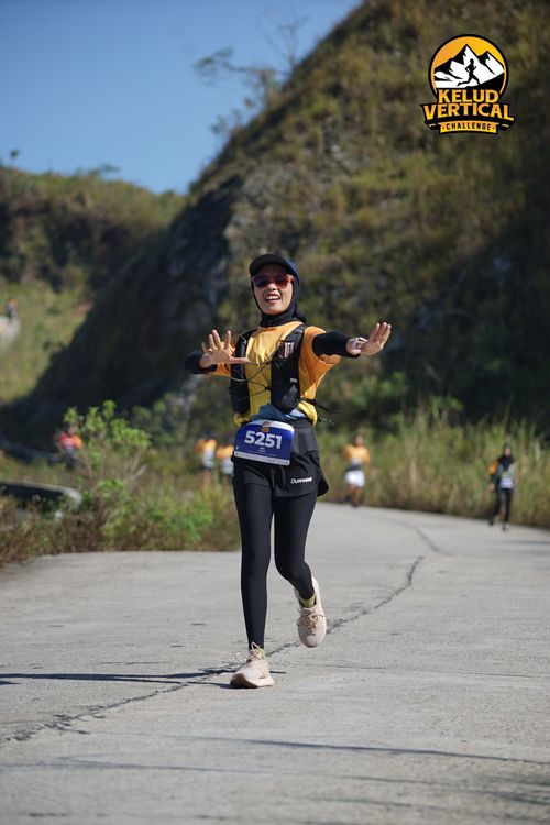 Race photo from Kelud Vertical Challenge 2024