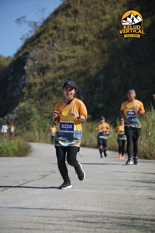 Race photo from Kelud Vertical Challenge 2024