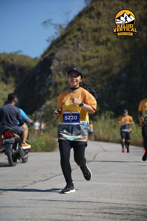 Race photo from Kelud Vertical Challenge 2024