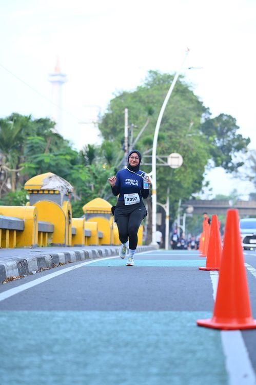 Race photo from KEMLU RUN 2025