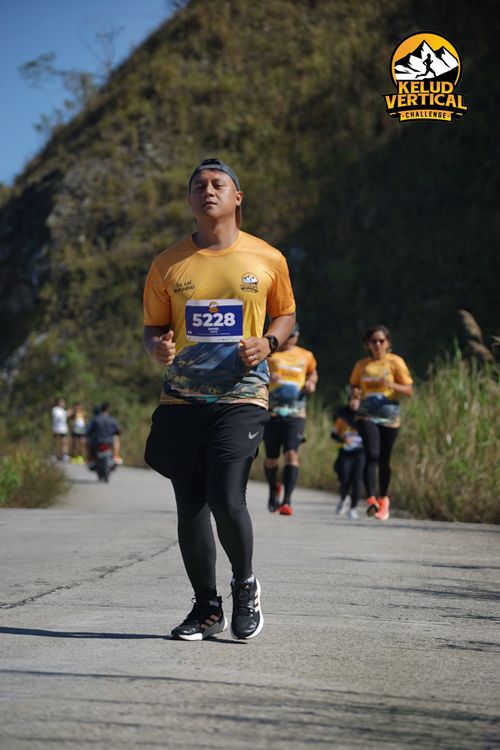 Race photo from Kelud Vertical Challenge 2024