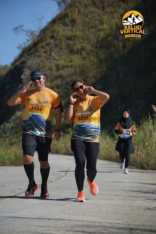 Race photo from Kelud Vertical Challenge 2024