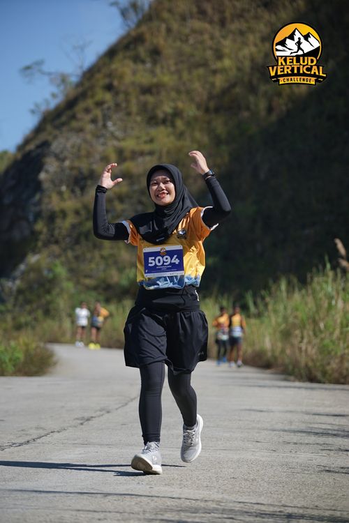 Race photo from Kelud Vertical Challenge 2024