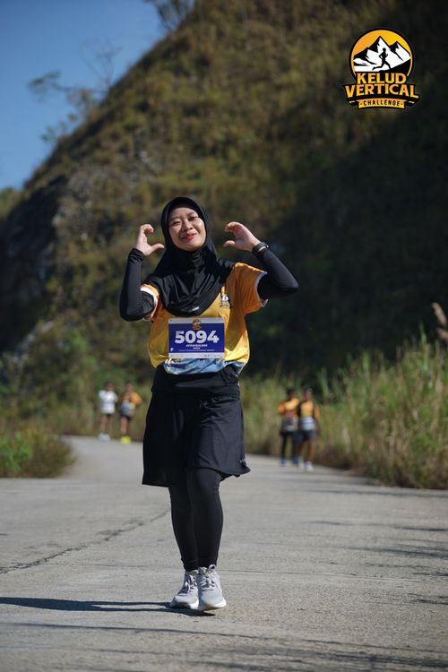Race photo from Kelud Vertical Challenge 2024