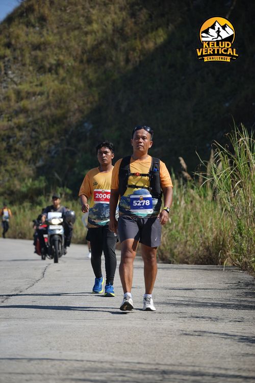 Race photo from Kelud Vertical Challenge 2024