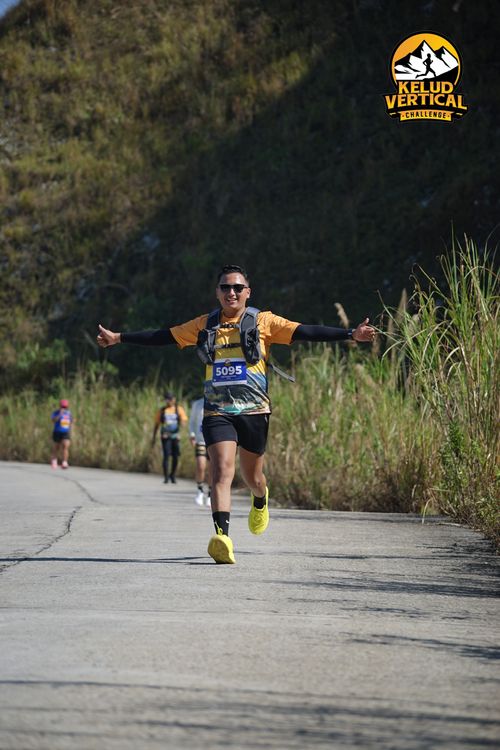 Race photo from Kelud Vertical Challenge 2024