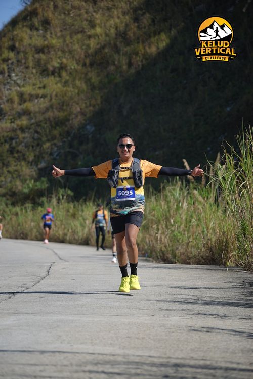 Race photo from Kelud Vertical Challenge 2024